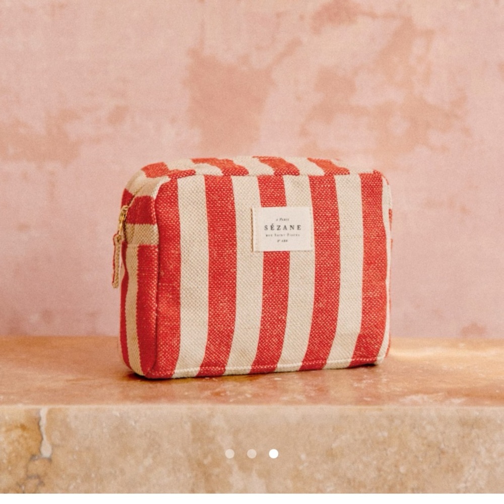 Sezane Cotton Jute Toiletry Bag Red Stripes -Size TU
Brand New!